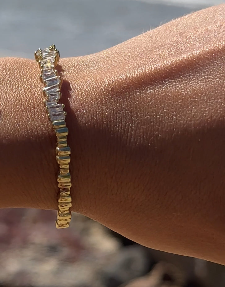 RADIANCE BANGLE